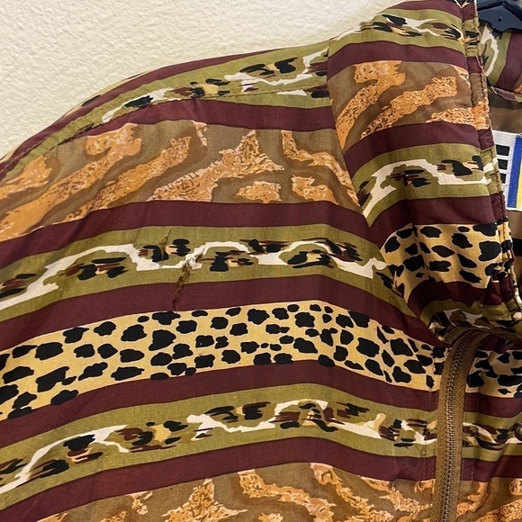EVR Vintage Silk Animal Print Windbreaker Jacket - Picture 7 of 7